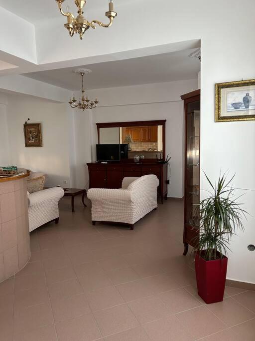 Fotini'S Apartment Naxos City Ngoại thất bức ảnh